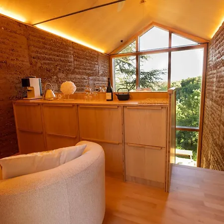 Les Safranieres Eco-lodge D'exception Air * Sauveterre-de-Rouergue